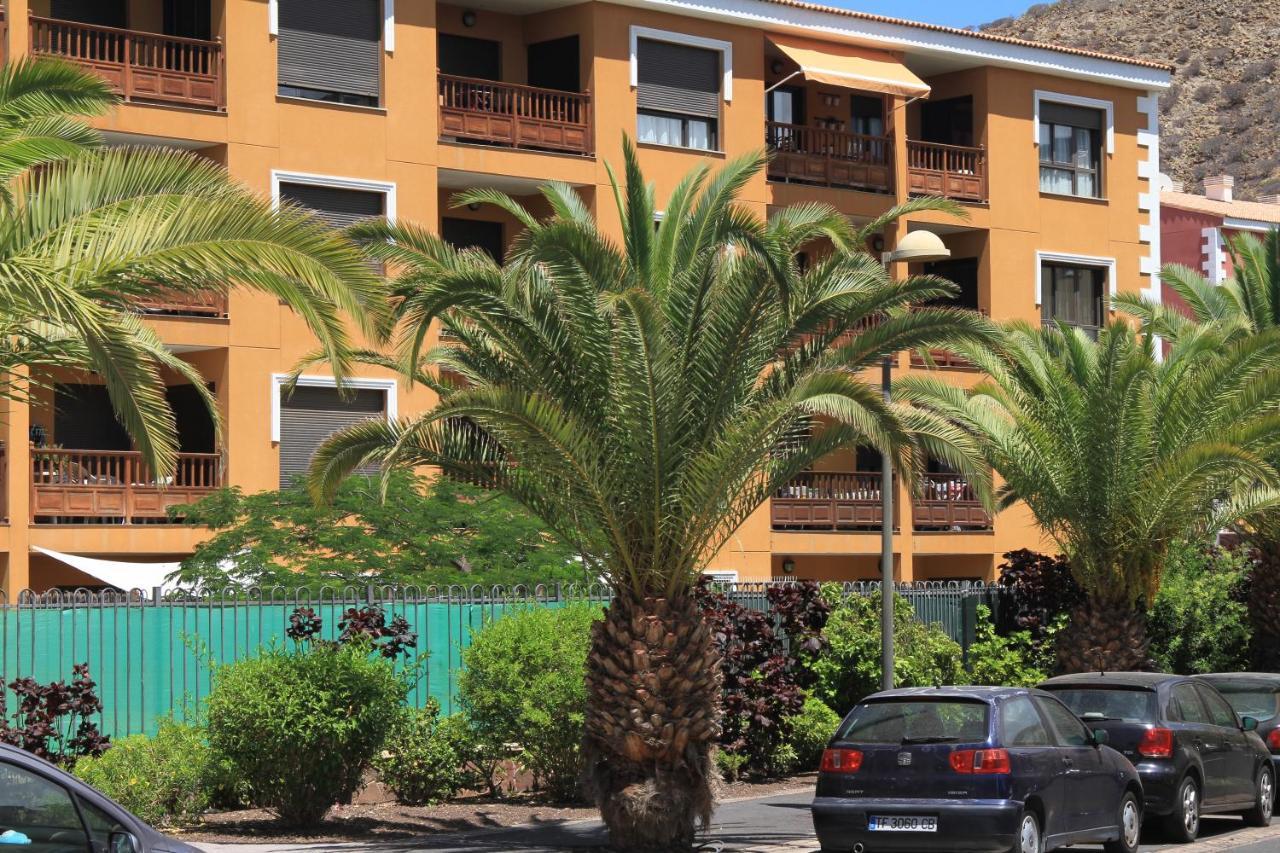 Spacious Apartment With Large Private Garden In Palm Mar Exterior foto