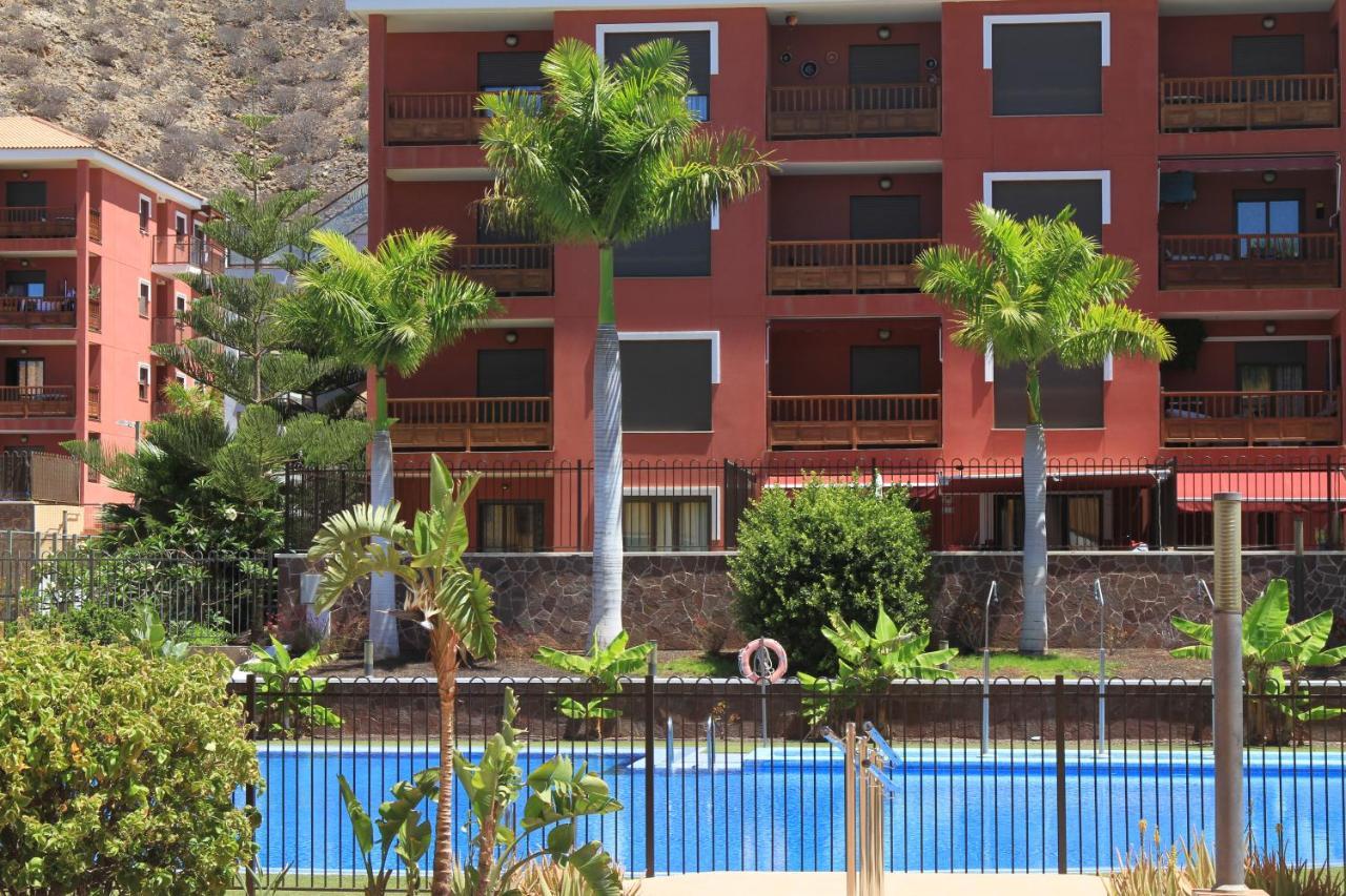 Spacious Apartment With Large Private Garden In Palm Mar Exterior foto